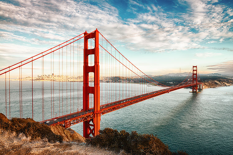 Photo of the Golden Gate bridge